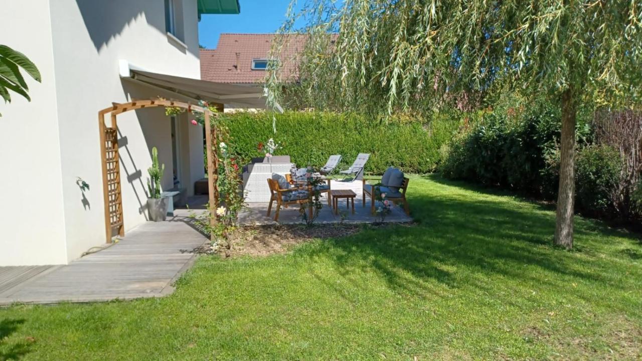 La Maison Du Port, Une Exclusivite Lla Selections By Location Lac Annecy Сен-Жорьо Экстерьер фото